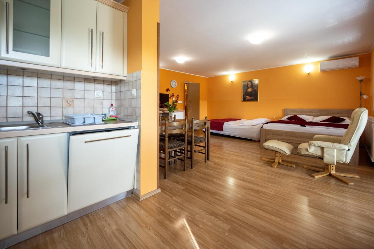 Anja Apartment *